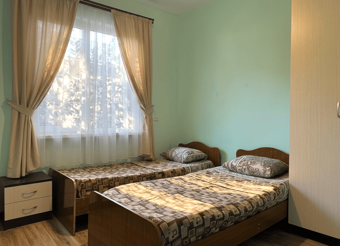 Стандартный 4-местный 2-комнатный