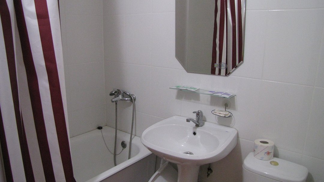 Стандартный 4-местный 2-комнатный