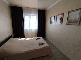 Двухкомнатный с кухней и верандой 3, Гостевые дома У Пруда, Должанская