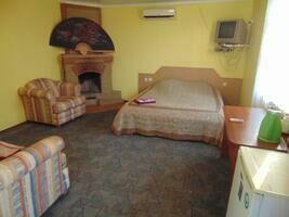 Коттедж с камином Номера домов: 1, Рыбацкая деревня Черные Камни, Бахчисарайский район