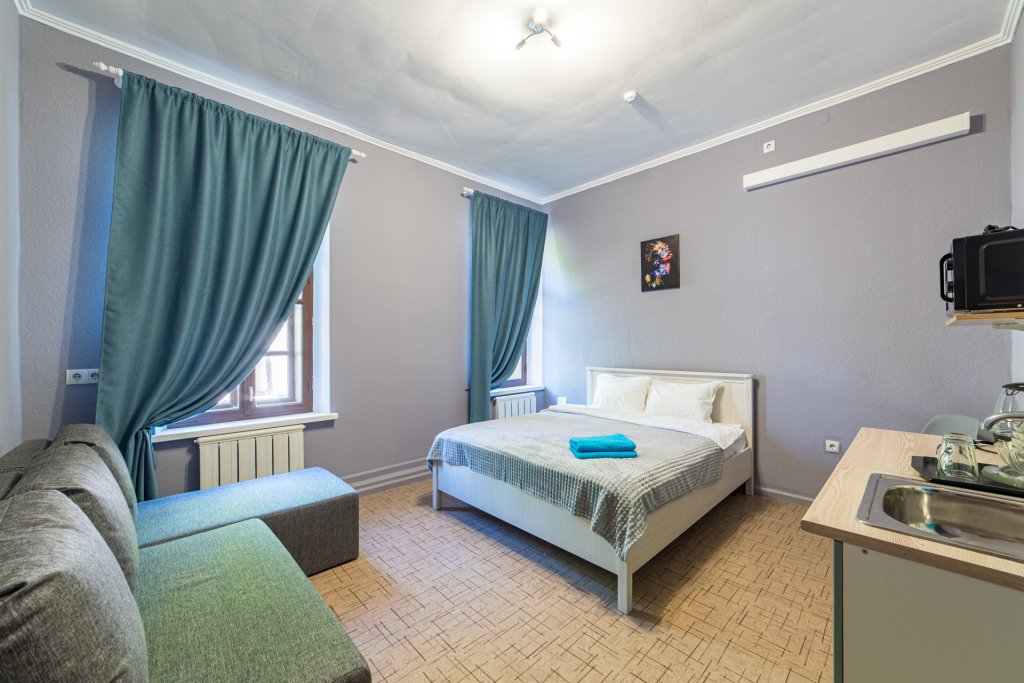 Мини-Отель Номера на Япеева, Республика Татарстан, Казань 