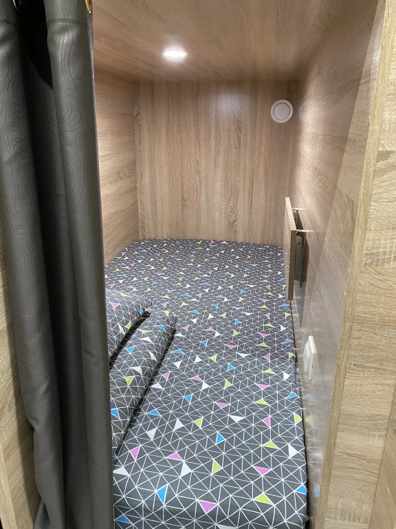 Хостел Капсульный отель Вверх дном, Хабаровский край, Хабаровск 