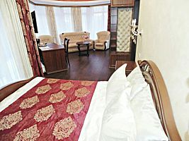 Двухместный люкс с балконом двуспальная кровать, Гостевой дом  5 Avenue, Симферополь