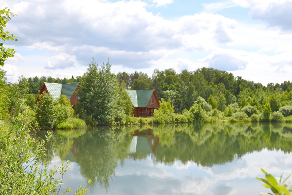 Гостевой дом База отдыха Загородный рыболовный клуб Литвиново, Московская область, деревня Медвежьи Озера 