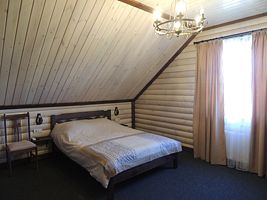 Двухместный люкс двуспальная кровать, Гостевой Дом Изба-Агафоновых, Суздаль