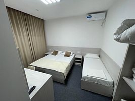 Трёхместные апартаменты, Гостевой дом Центр, Грозный