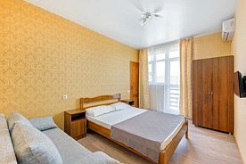 Трёхместный номер Standard с балконом, Гостевой дом Виктория, Геленджик