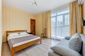 Трёхместный номер Comfort с балконом, Гостевой дом Виктория, Геленджик