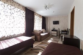 Комфорт (3 Корпус) трехместный, База отдыха Чебаркуль, Кисегач