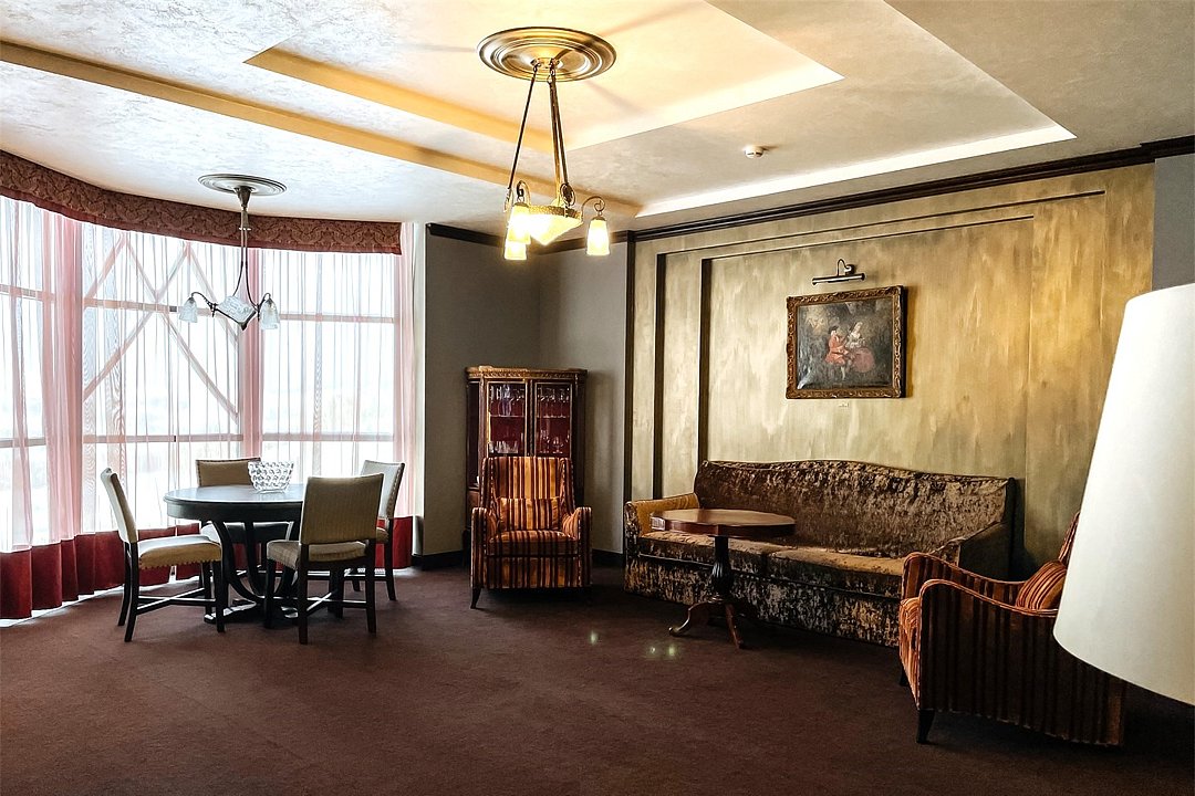 Сюит 2-местный (Венеция королевский комфорт)