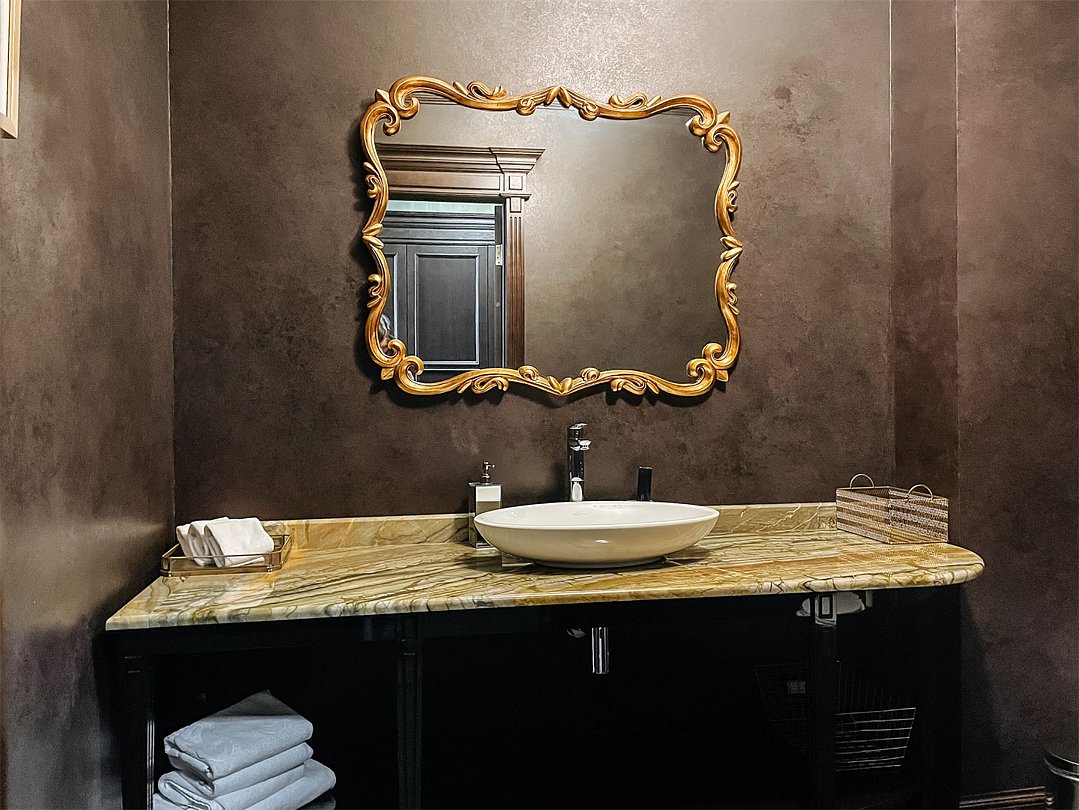 Сюит 2-местный (Венеция королевский комфорт)