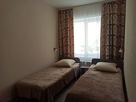 Четырехместный номер (две односпальные кровати + диван), Гостевой дом Карелия, Медвежьегорск