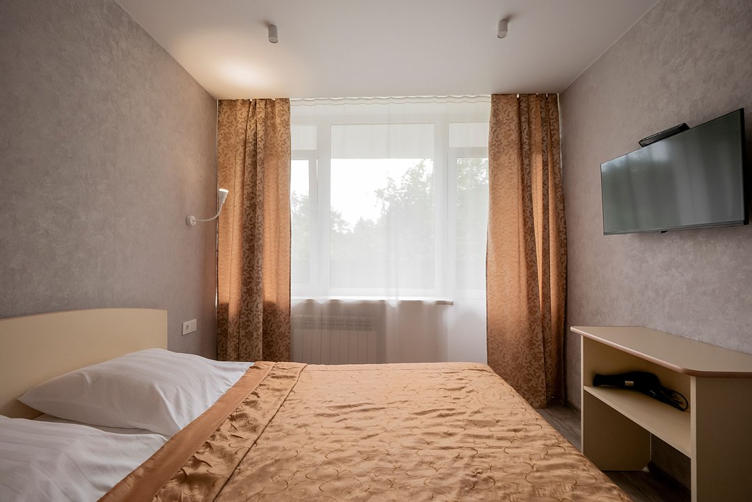 Люкс 2-местный 2-комнатный (корпус № 4)