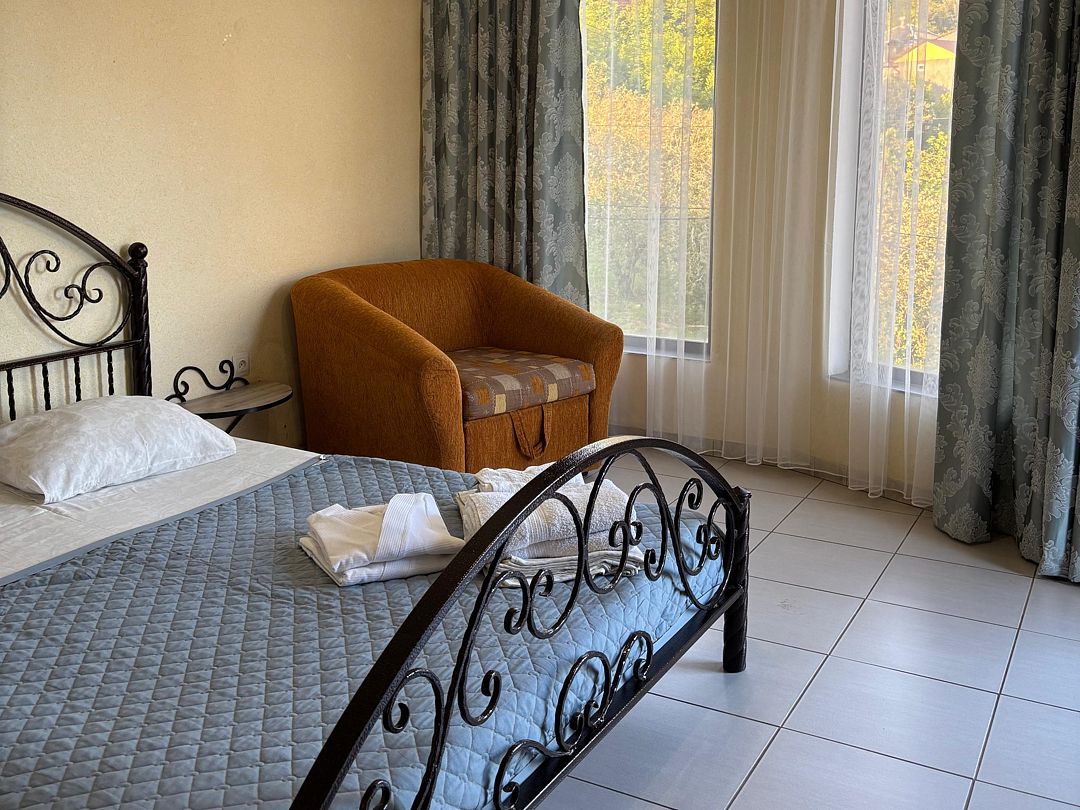 Семейный 3-местный (без балкона)