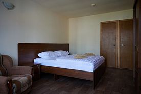 Двухместный номер Стандарт с двуспальной кроватью, База отдыха Ажур, Сочи