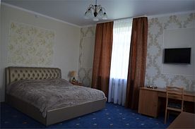 Улучшенный номер с доп. местом, База отдыха Марьяна, Пенза