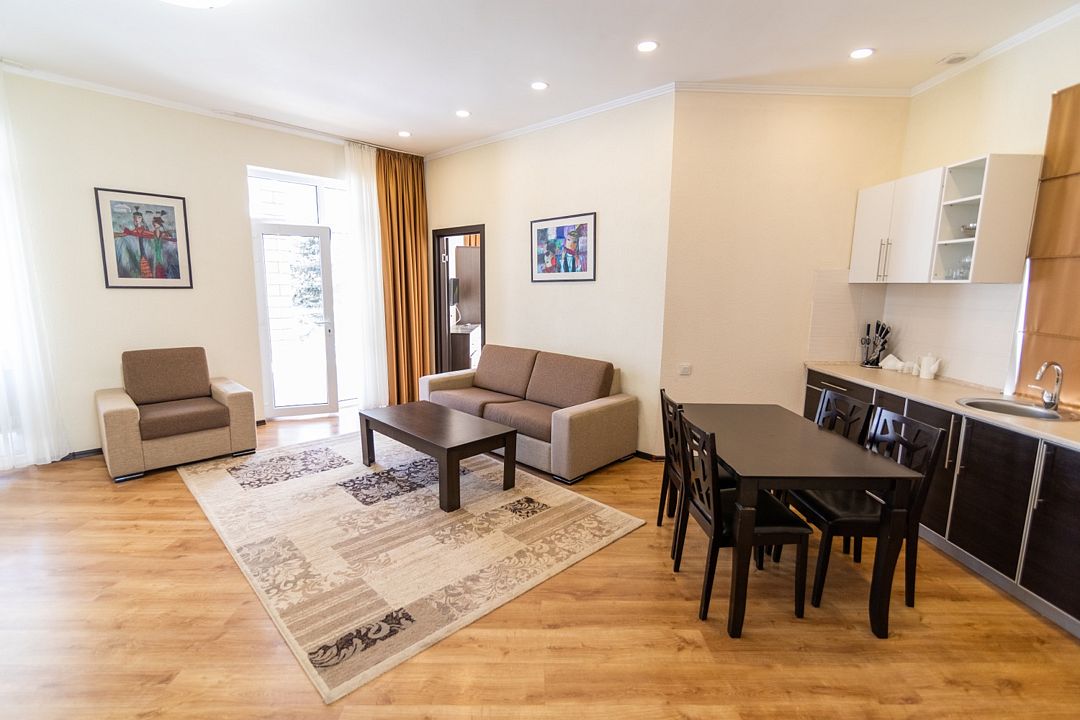 Апартаменты 4-местный 3-комнатный