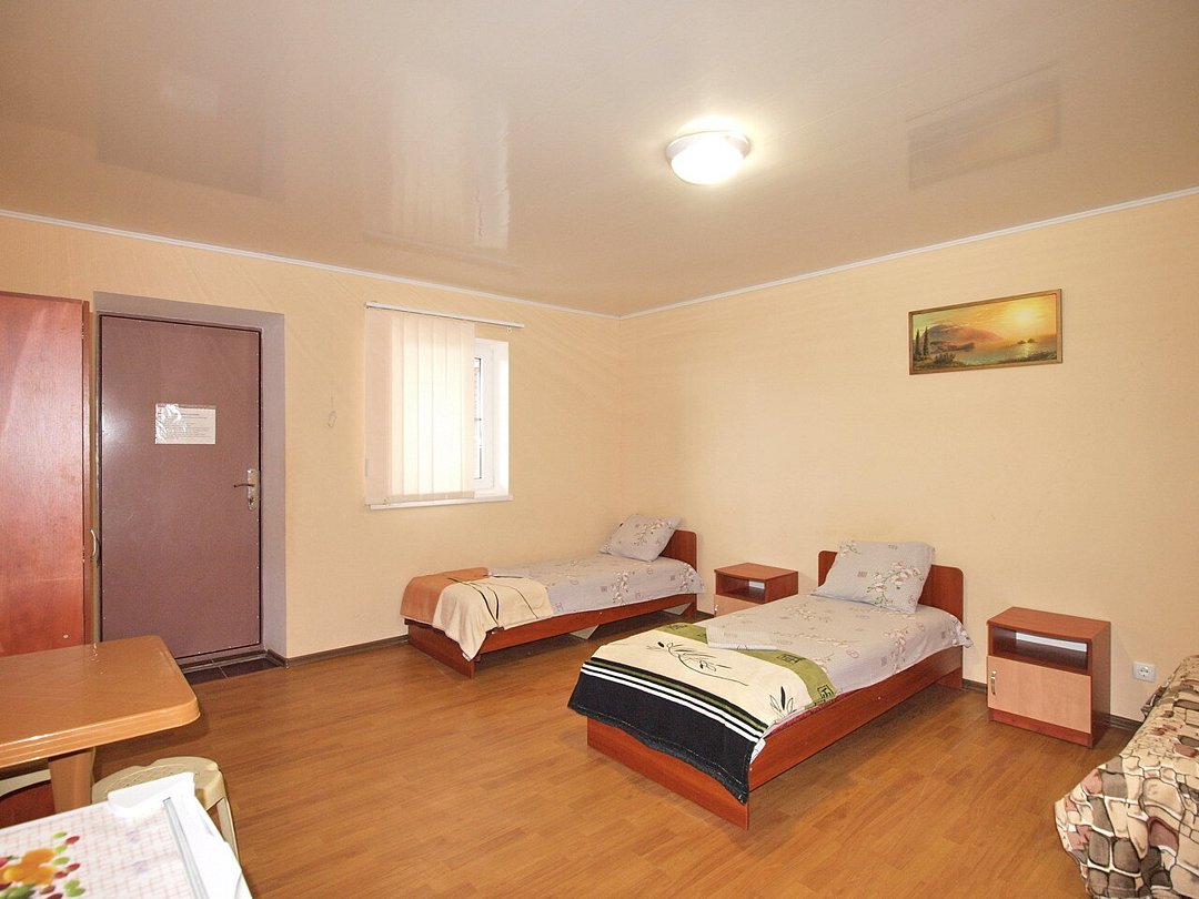 Стандартный 4-местный 1-комнатный