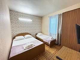 Трехместный эконом, Гостевой дом Алые Паруса, Адлер
