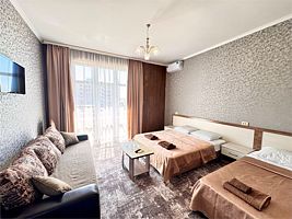 Трехместный номер Комфорт с балконом, Гостевой дом Diamond, Анапа