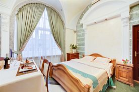 Римский форум (Полулюкс), Гостевой дом Апартаменты Херсонес, Севастополь