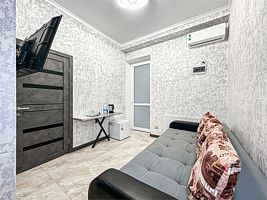 Семейный двухкомнатный c двуспальной кроватью и диваном №7, №25, Гостевой дом Ника Премиум, Геленджик