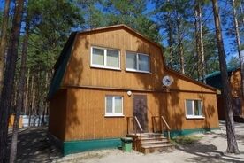 Большой дом с баней, Пляжный клуб Куба, Ялуторовский