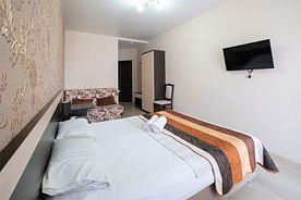 Зх м Комфорт с балконом, Гостевой дом Loo de luxe, Лоо