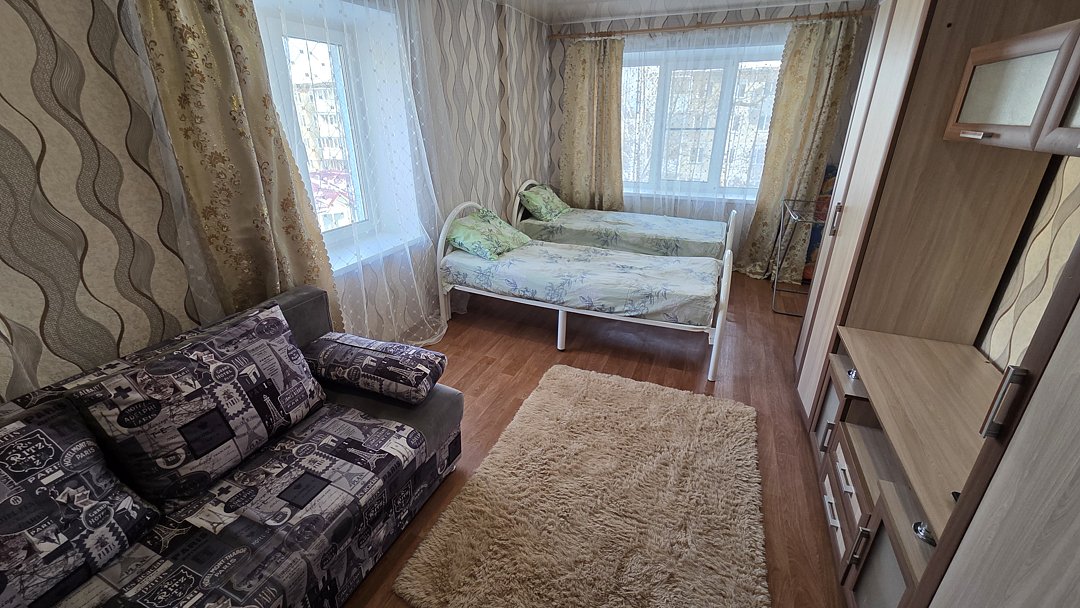 Однокомнатная квартира Гагарина 1 линия 19, Челябинская область, Златоуст 