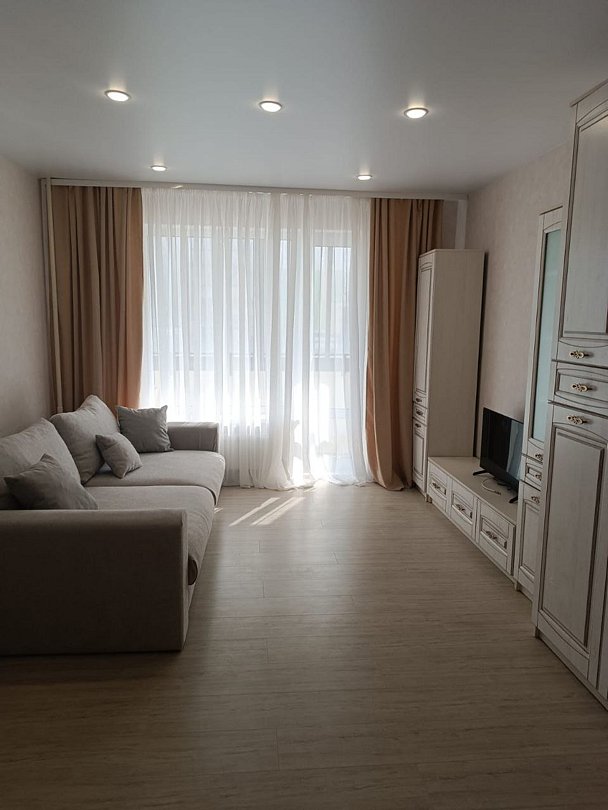 Квартира с евроремонтом в микрорайоне Ивушки, Новгородская область, Великий Новгород 