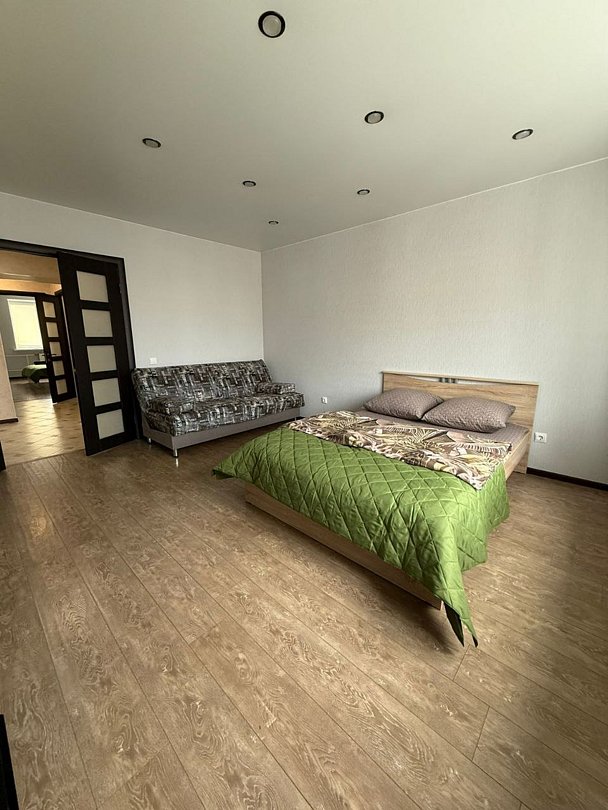 Апартаменты Двухкомнатная квартира в западном районе, Новгородская область, Великий Новгород 