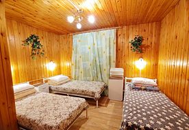 3-местный №4,7 (1 этаж) Номера: 2, База отдыха Белая дача, поселок Аршан
