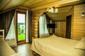 Номер Люкс, База отдыха Берег Валдая, Боровичский