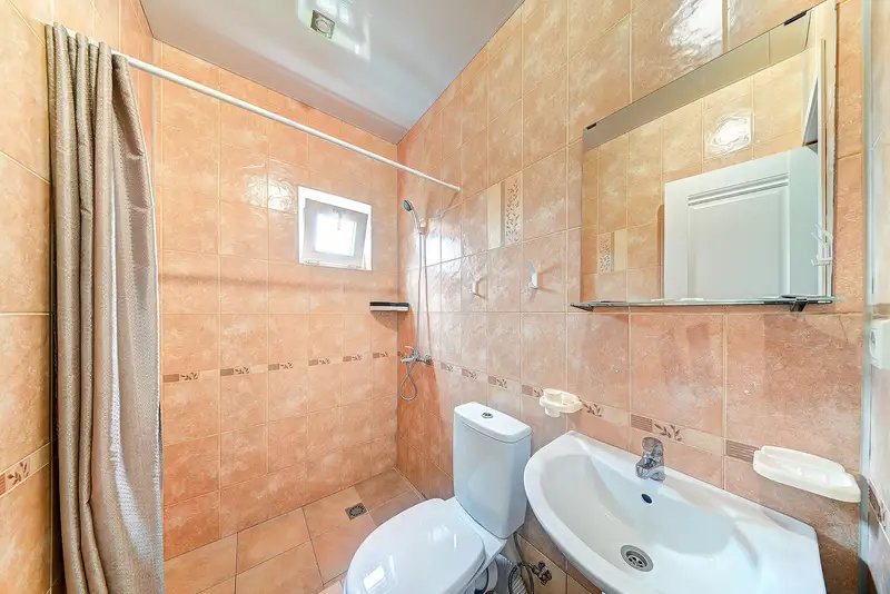 Номер 4-местный (с балконом)