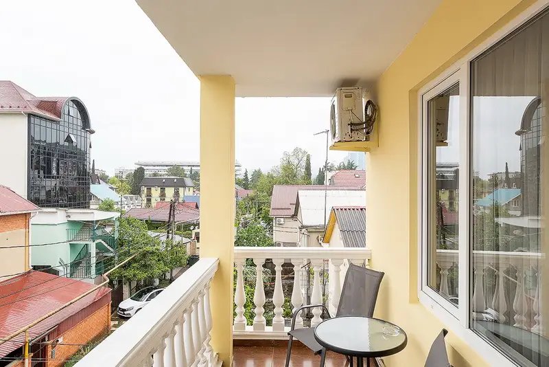 Номер 4-местный (с балконом)