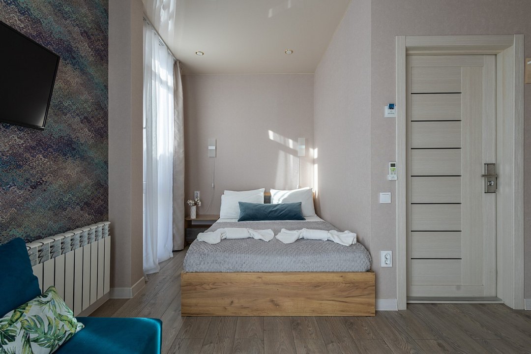 Полулюкс 2-местный (с балконом)