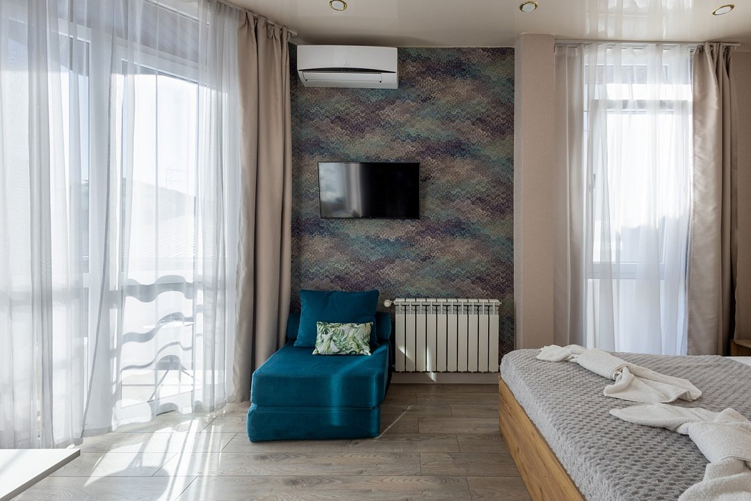 Полулюкс 2-местный (с балконом)