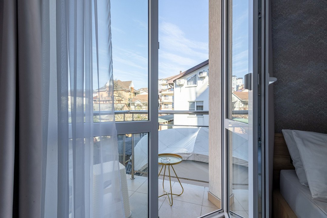 Премиум 2-местный (с балконом)