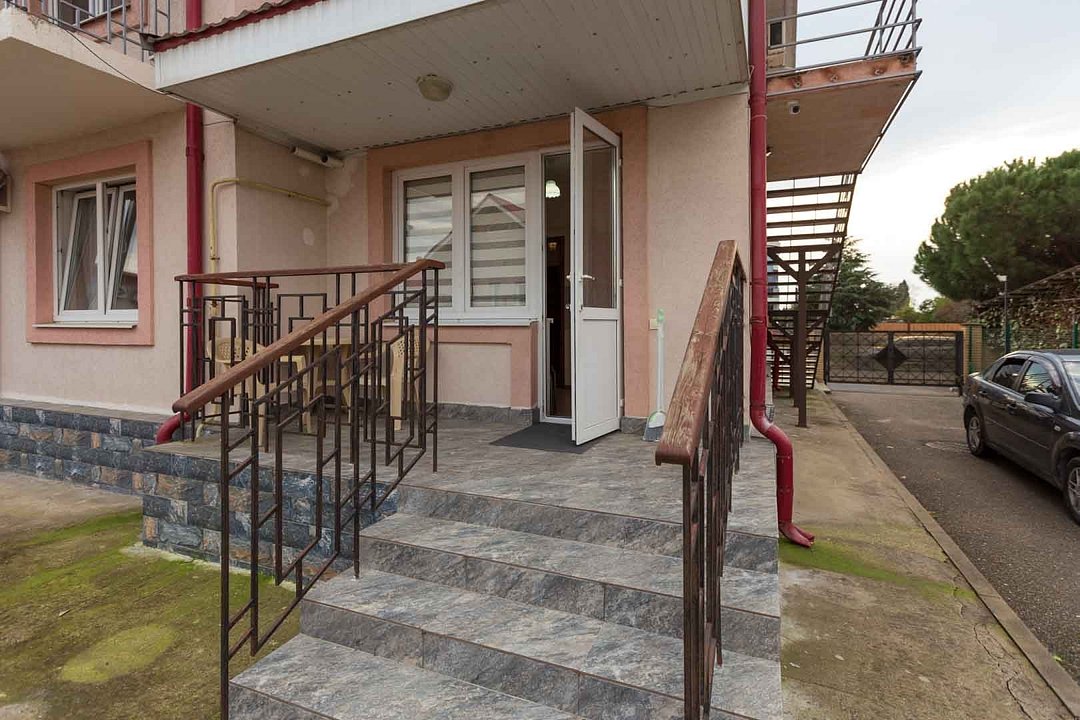 Апартаменты 6-местный 2-комнатный (1 этаж, №1,2)