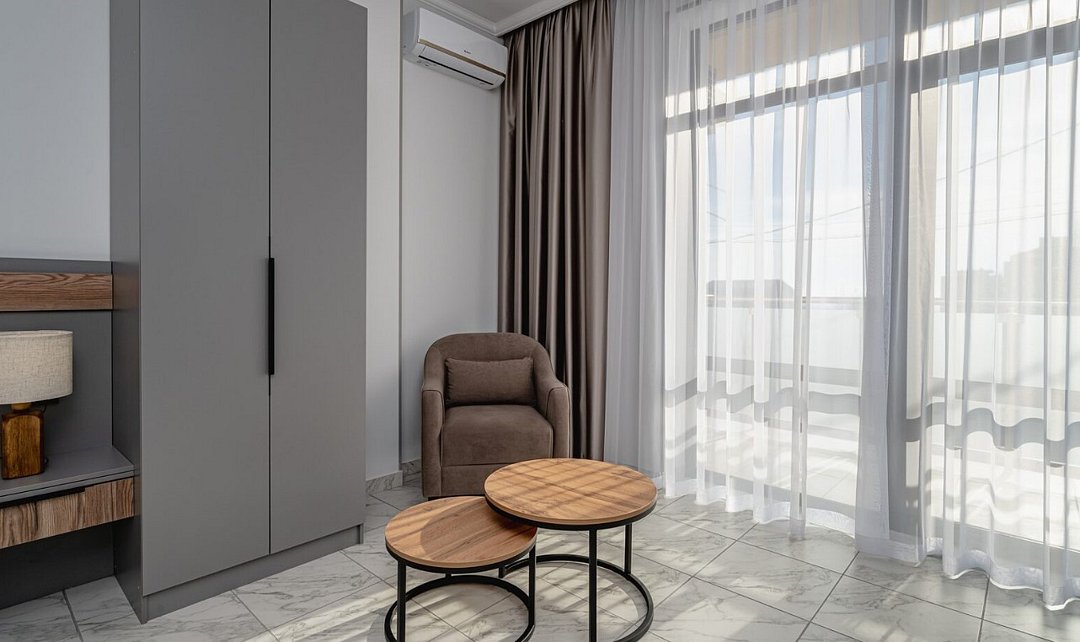 Люкс 4-местный 2-комнатный