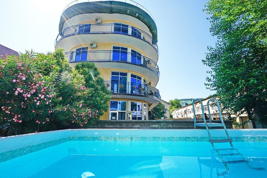 Гостевой дом Villa Classic, Краснодарский край, Лазаревское Шепси Дедеркой Вишневка Волконка Аше Якорная щель Солоники микрорайон Макопсе село Детляжка поселок пансионата Гизельдере микрорайон Магри село Алексеевское микрорайон Совет-Квадже