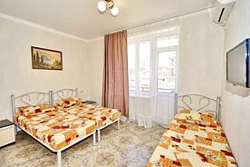 Трехместный номер «Стандарт», Гостевой дом Sanremo, Лазаревское