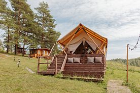 «‎Солнечное затмение» с купелью Номера домов: 0, Глэмпинг Смородина, Микли