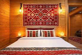 Номер комфорт с выходом на балкон с террасами | 2 этаж, Гостевой дом HAYAT HAUS, Архыз