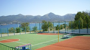 Спортивные площадки