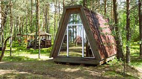 Треугольный домик №3, База активного отдыха Винд Хантерс, Сосновый Бор