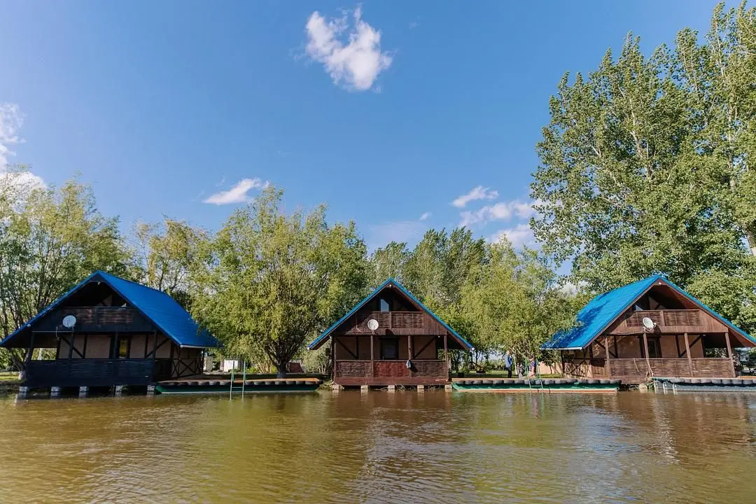 База отдыха Дарданеллы, село Затон, Астраханская область