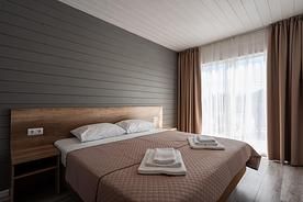 Номер 2-комн 4-мест на бассейн, База отдыха Зеленая Вилла, Геленджик