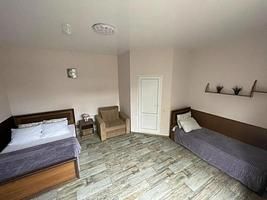 Трёхместный номер Comfort, Гостевой дом 5 причин, Анапа