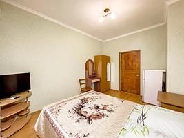 Двухместный номер Standard с красивым видом из окна (двуспальная кровать), Гостевой дом Медовый, Адлер